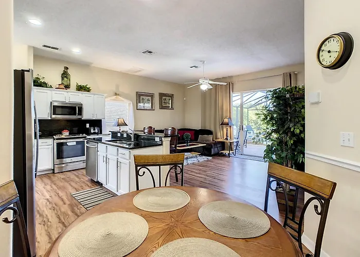 Triton Vacation Pool Home Near Disney